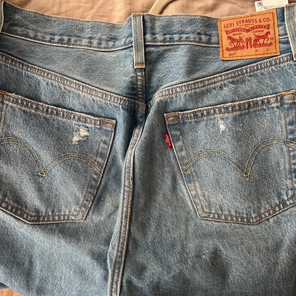 Levi’s high waist